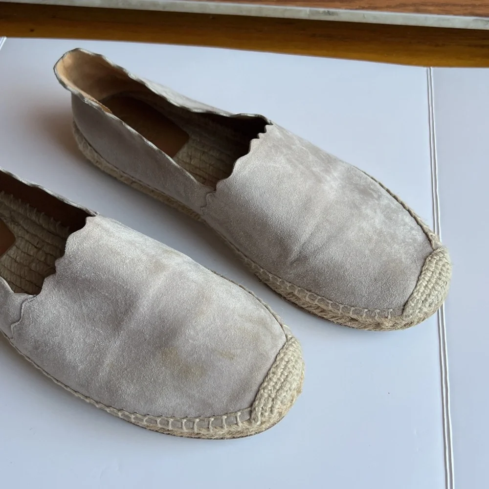 Chloé Lauren Scalloped Suede Espadrille Flats Gray Slip On Jute Sole Size 7.5